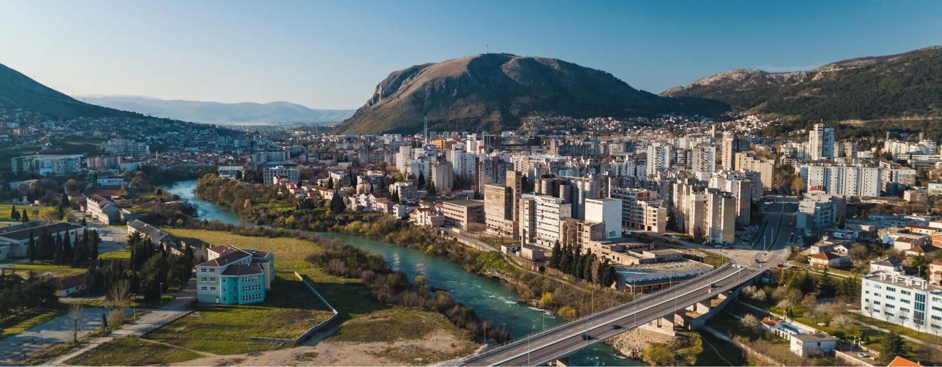 BETONIRANJE MAFIJAŠKIH MILIJUNA? Dok mladi bježe iz Mostara, tko u kešu kupuje stanove od 400.000 KM?